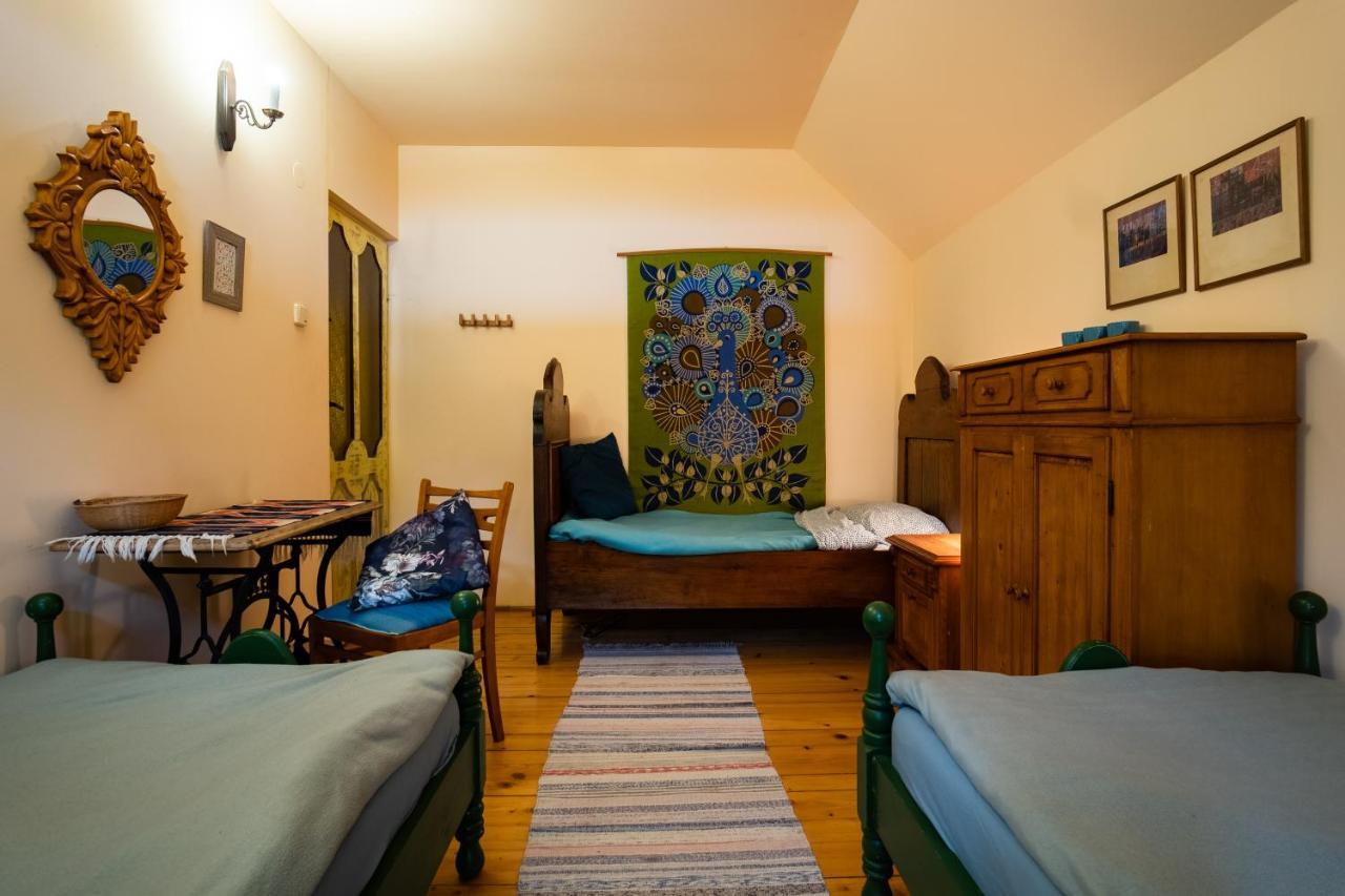 クラシチン Modryna Ranczo Bed & Breakfast エクステリア 写真